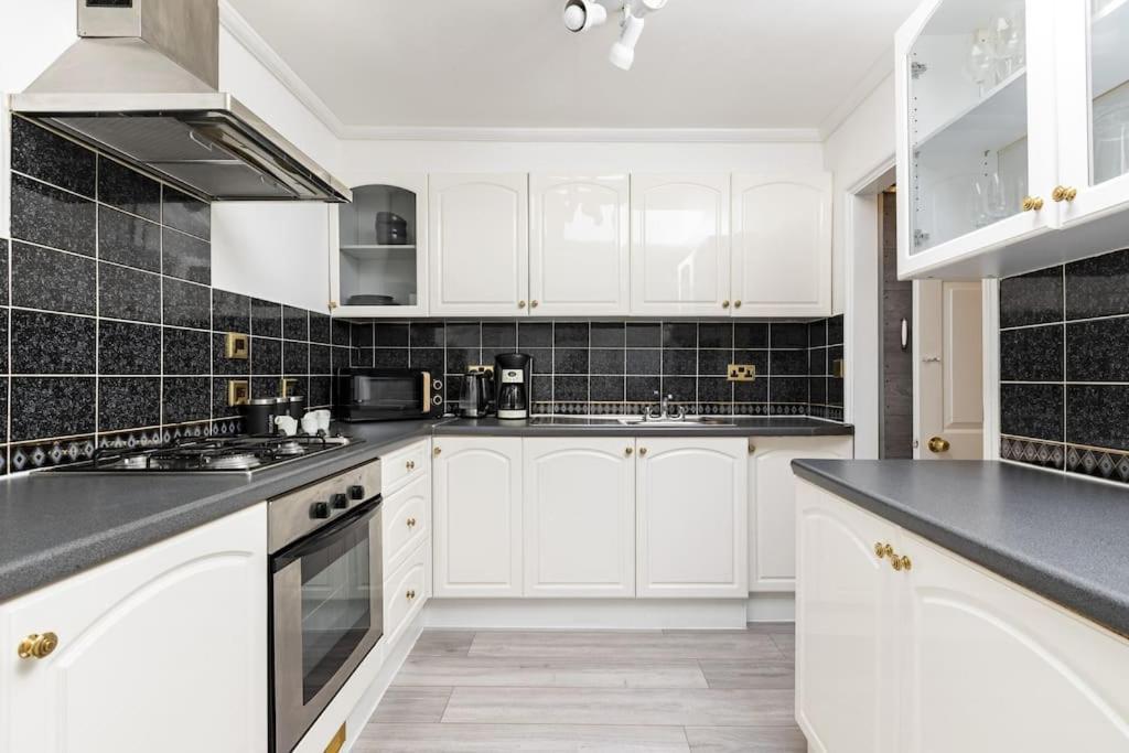 אוקספורד One Bedroom Duplex Apartment Located In Cowley. מראה חיצוני תמונה